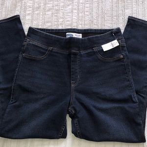 Old Navy Rockstar Super Skinny Jeggings—Size 12